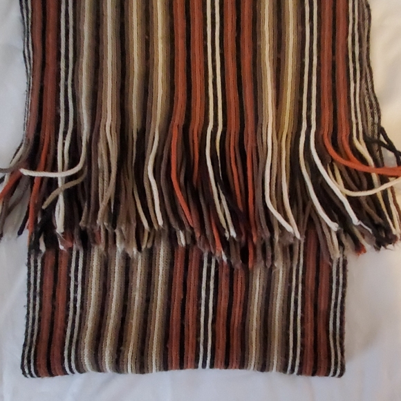Scarf - Picture 2 of 3